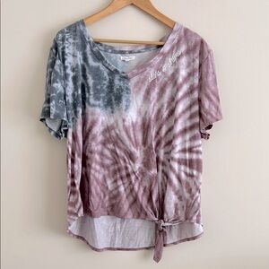 Maurices Stars and Stripes Tye Dye Twist Tie Short Sleeve Shirt